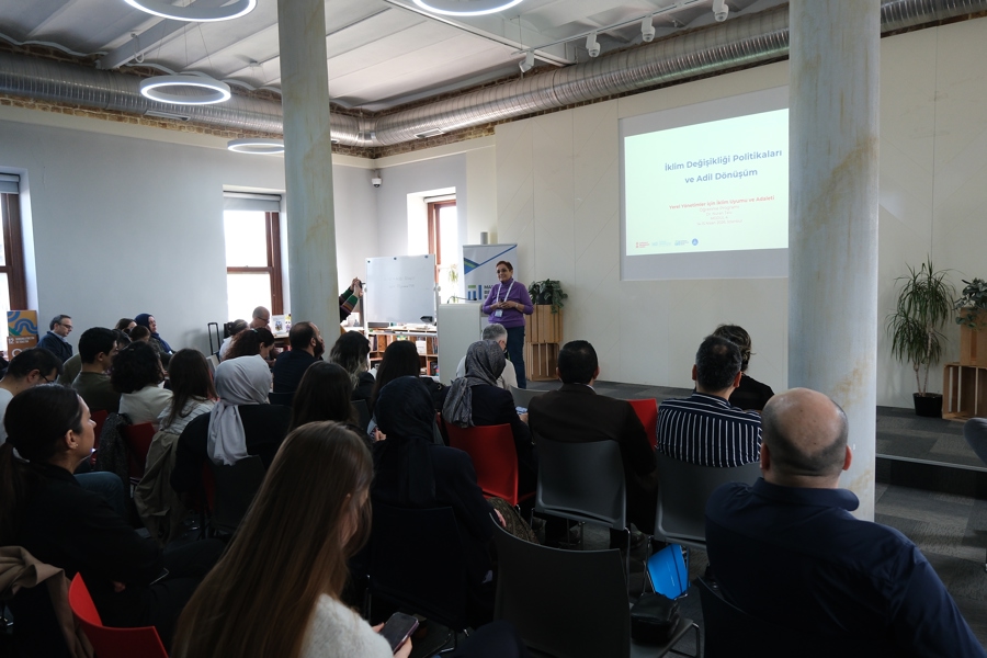 COP31’e Giderken Yerel Yönetimler İçin İklim Uyumu ve Adaleti Öğrenme Programı}