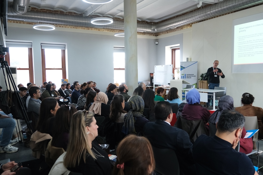 COP31’e Giderken Yerel Yönetimler İçin İklim Uyumu ve Adaleti Öğrenme Programı}