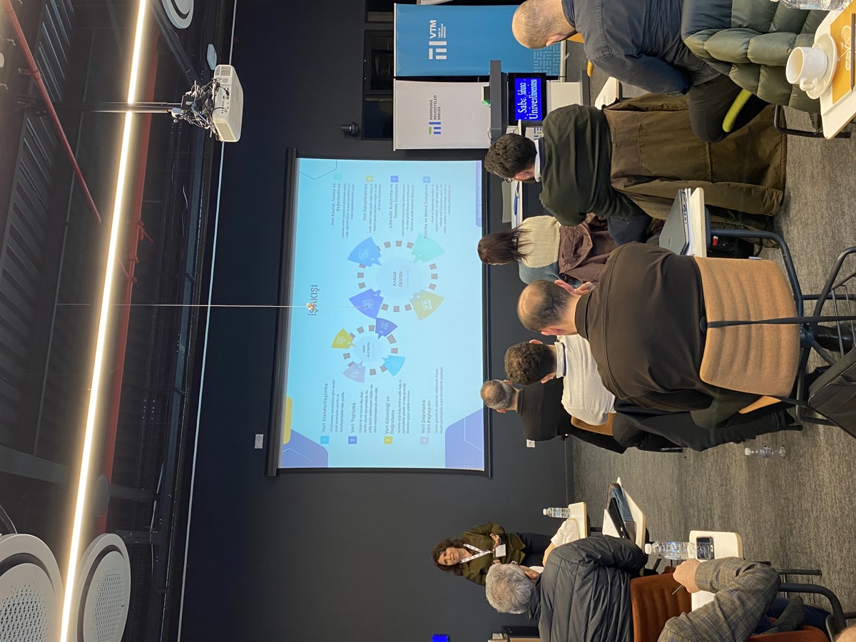 “Belediyelerde Veriye Dayalı Stratejik Karar Alma Çalıştayı” Düzenlendi}