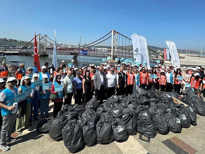 All stakeholders gathered the shores during Marmara Sea Day}