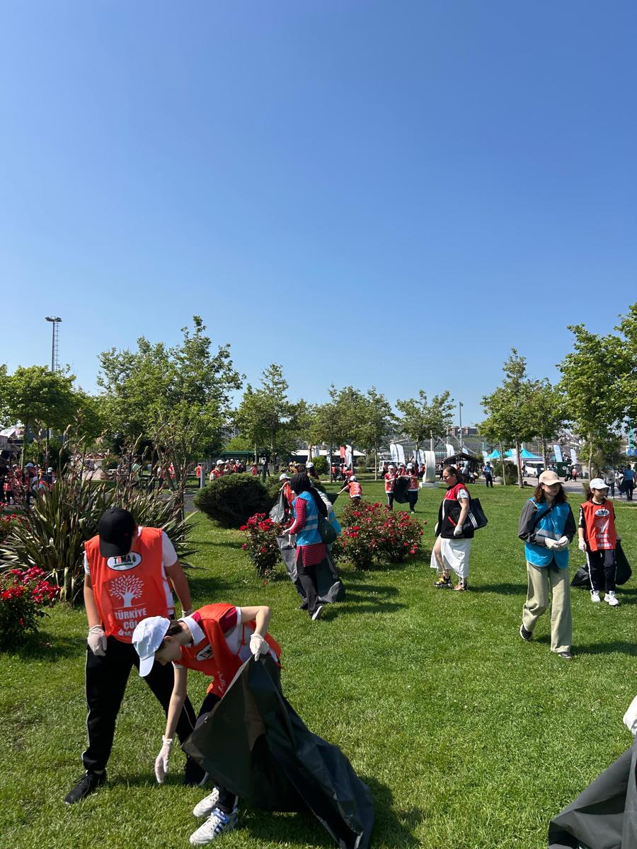 Marmara Denizi Günü’nde Tüm Paydaşlar Kıyılarda Buluştu}