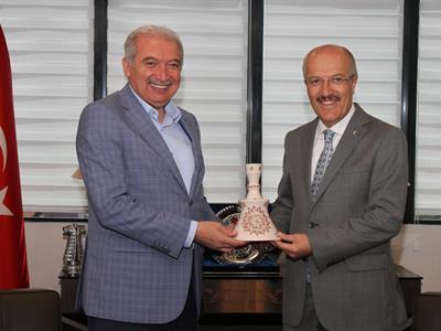 Belediyelere Yerli ve Milli Ürün Kullanma Çağrısı}