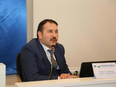 Okul Kütüphaneleri Bu Seminerde Konuşuldu}
