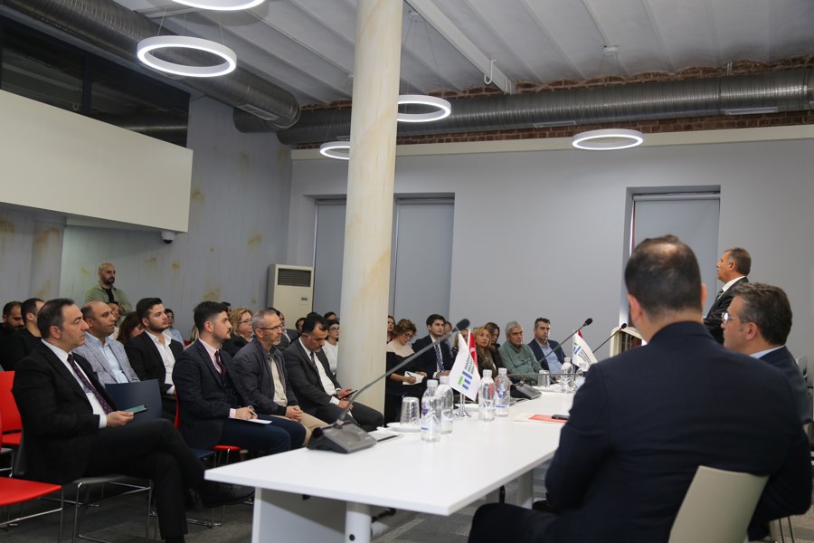 Çevre Kanunu’ndaki Değişiklikler Bu Panelde Ele Alındı}